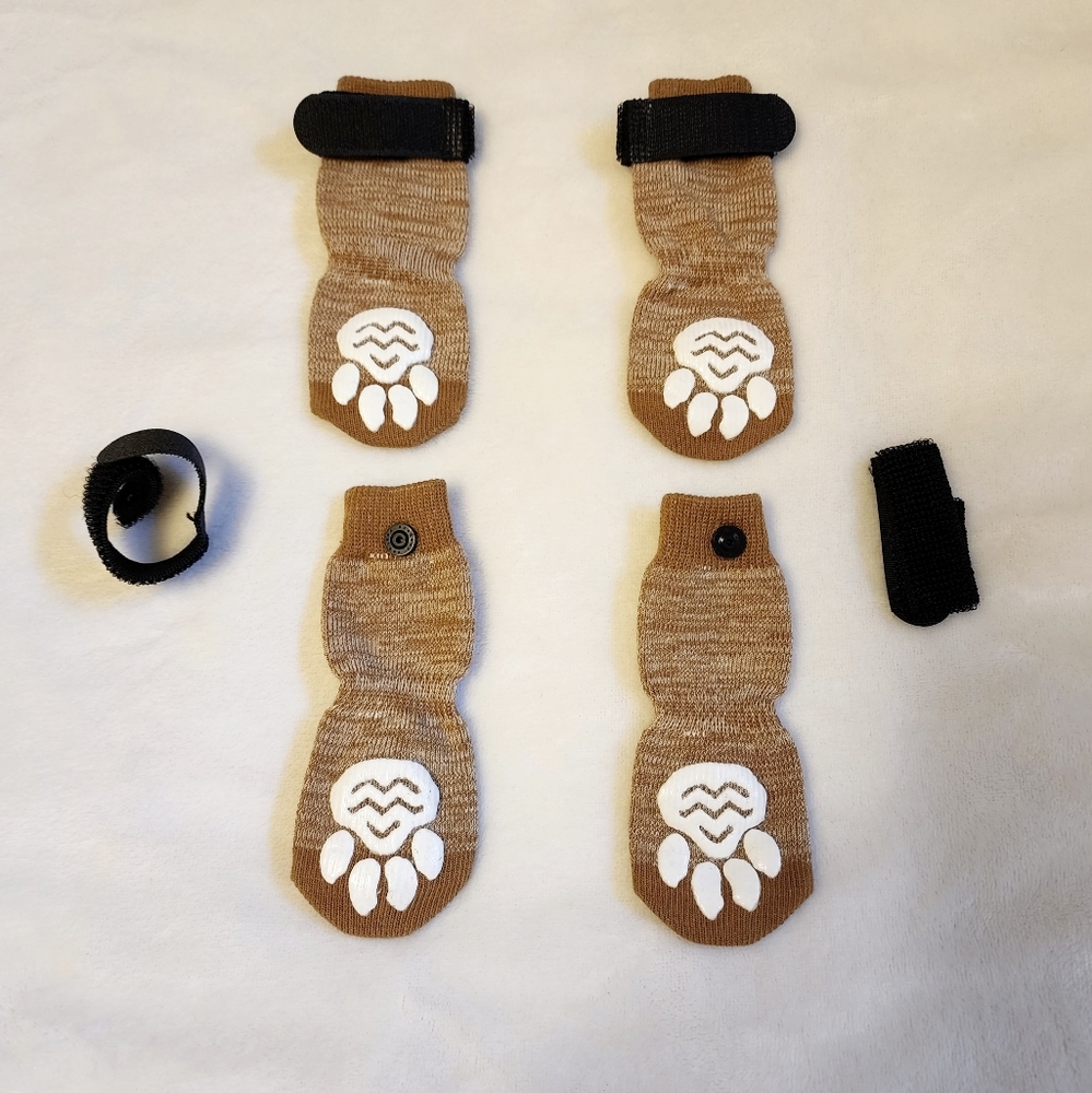 Anti slip dog socks